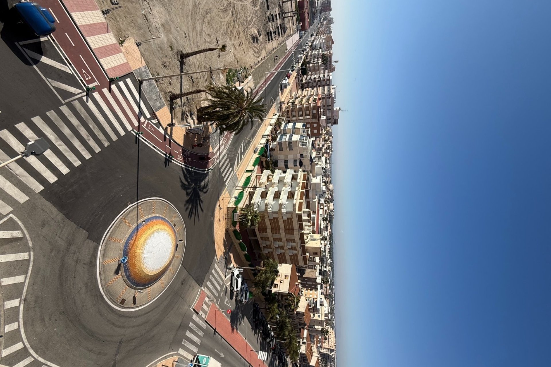 Resale - Apartment -
Santa Pola