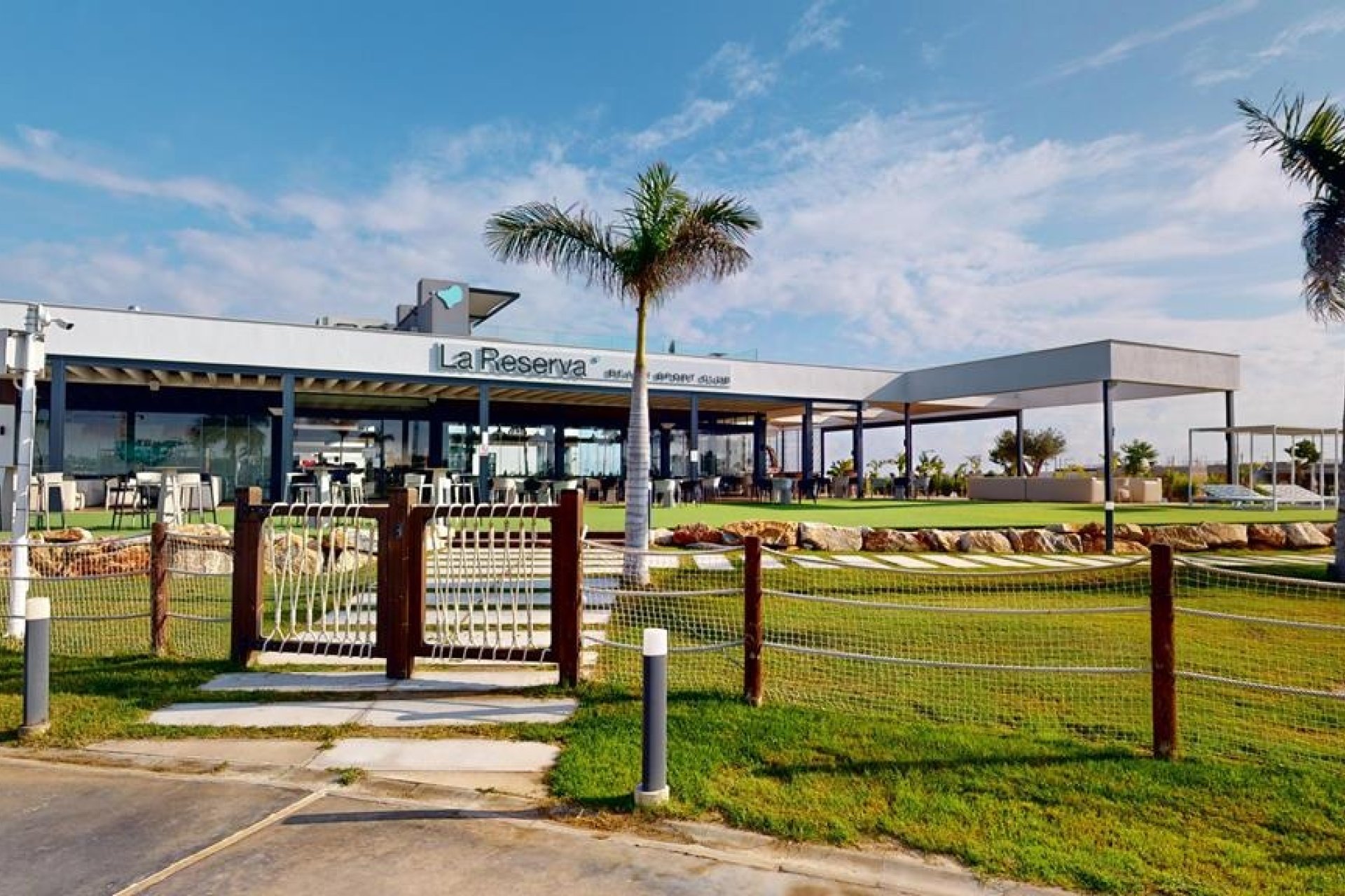 Resale - Apartment -
Santa Rosalia Resort - Inland