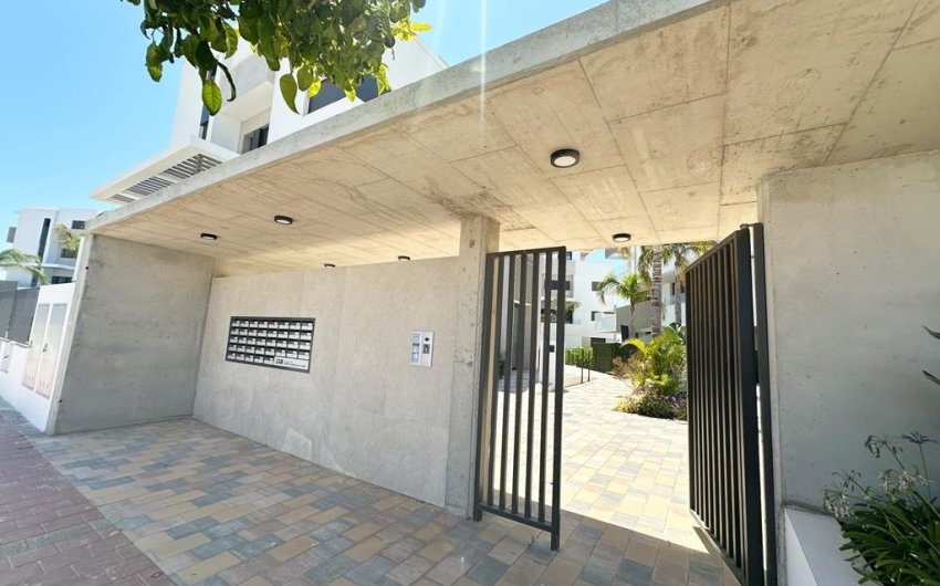 Resale - Apartment -
Santa Rosalia Resort - Inland