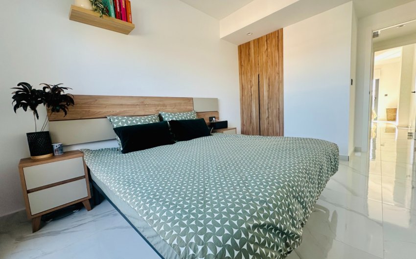 Resale - Apartment - Top Floor Apartment -
Guardamar del Segura - El Raso