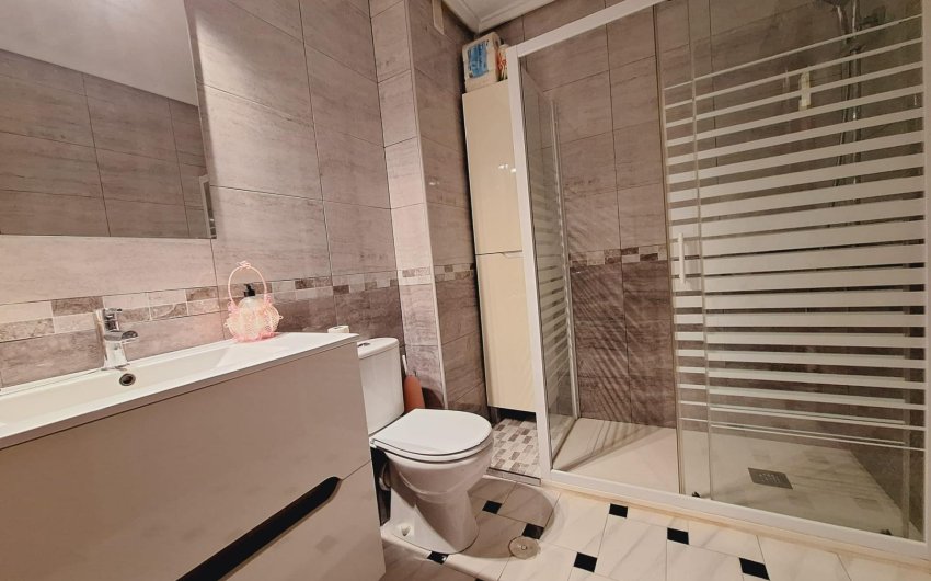 Resale - Apartment -
Torrevieja - Acequion