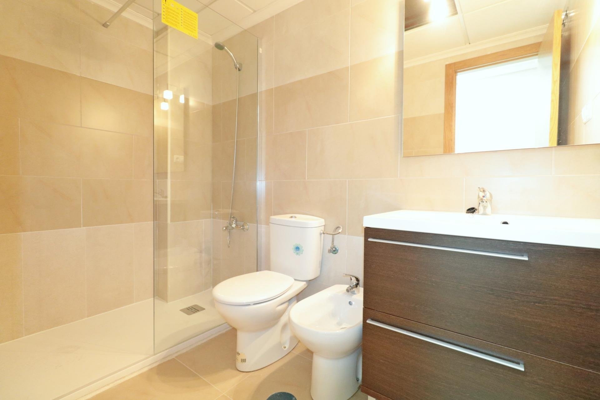 Resale - Apartment -
Torrevieja - Acequion