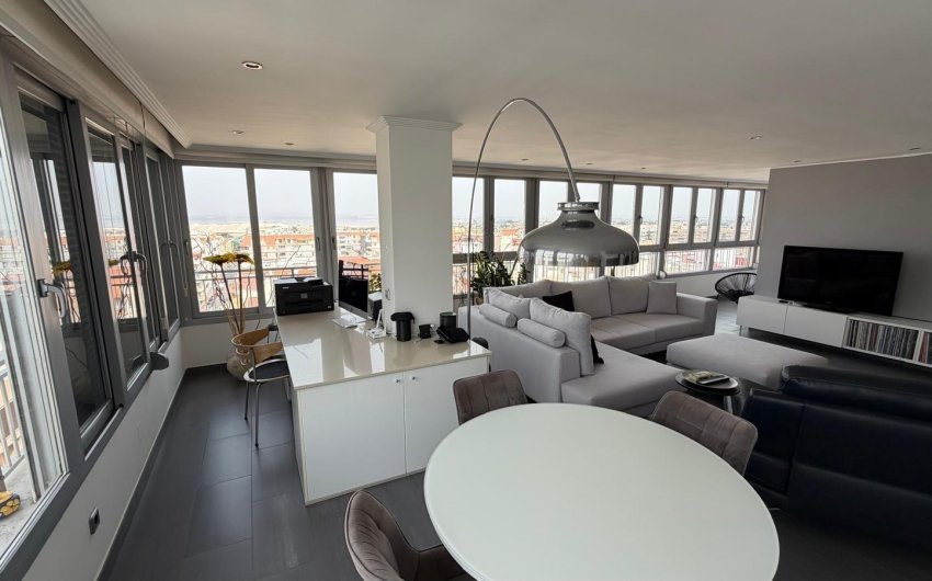 Resale - Apartment -
Torrevieja - Acequion