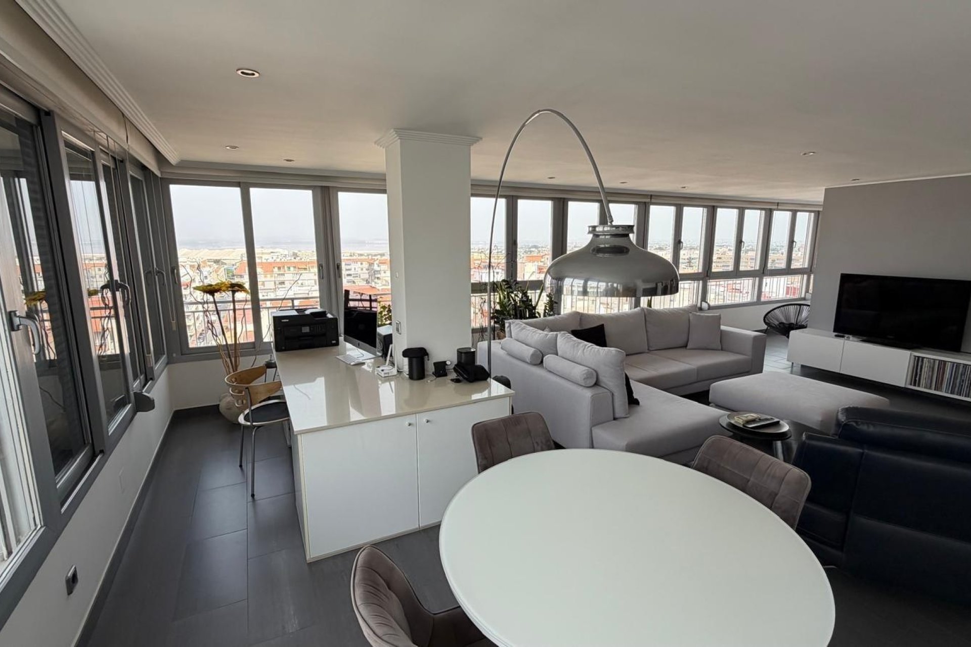 Resale - Apartment -
Torrevieja - Acequion