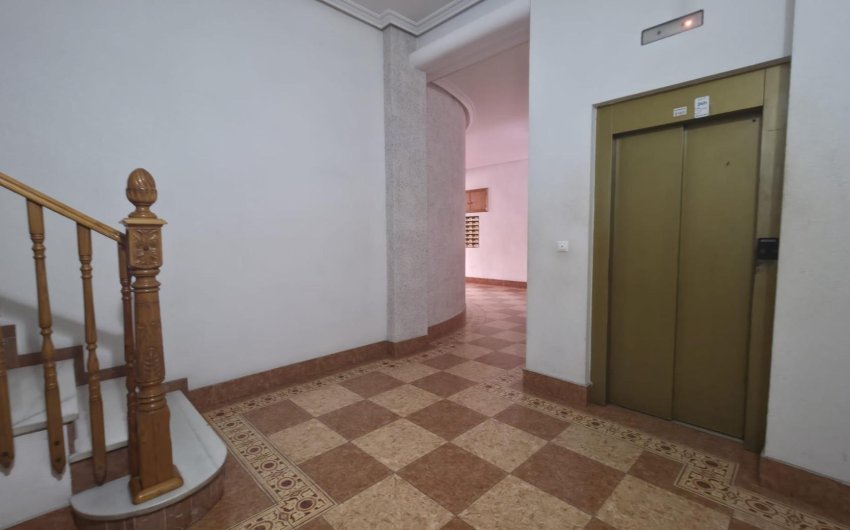 Resale - Apartment -
Torrevieja - Acequion