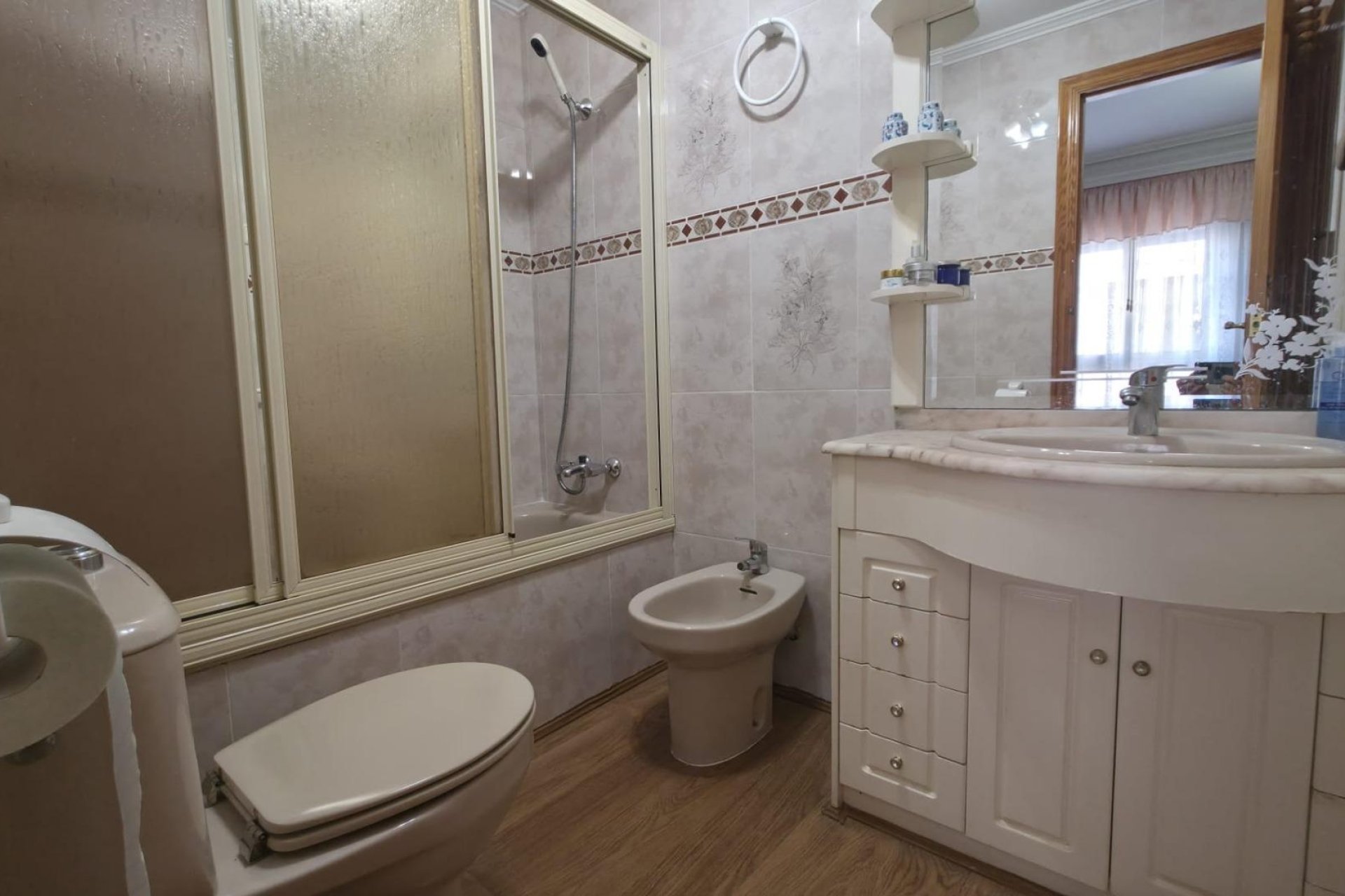Resale - Apartment -
Torrevieja - Acequion