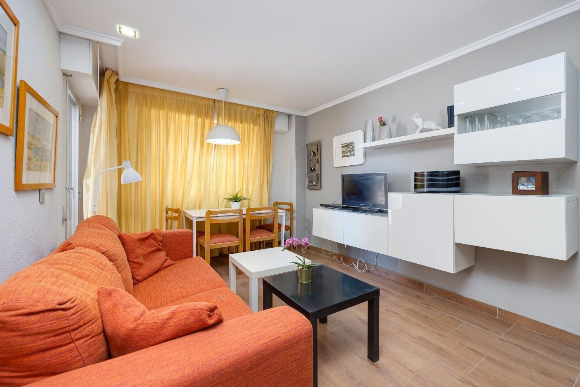 Resale - Apartment -
Torrevieja - Acequion
