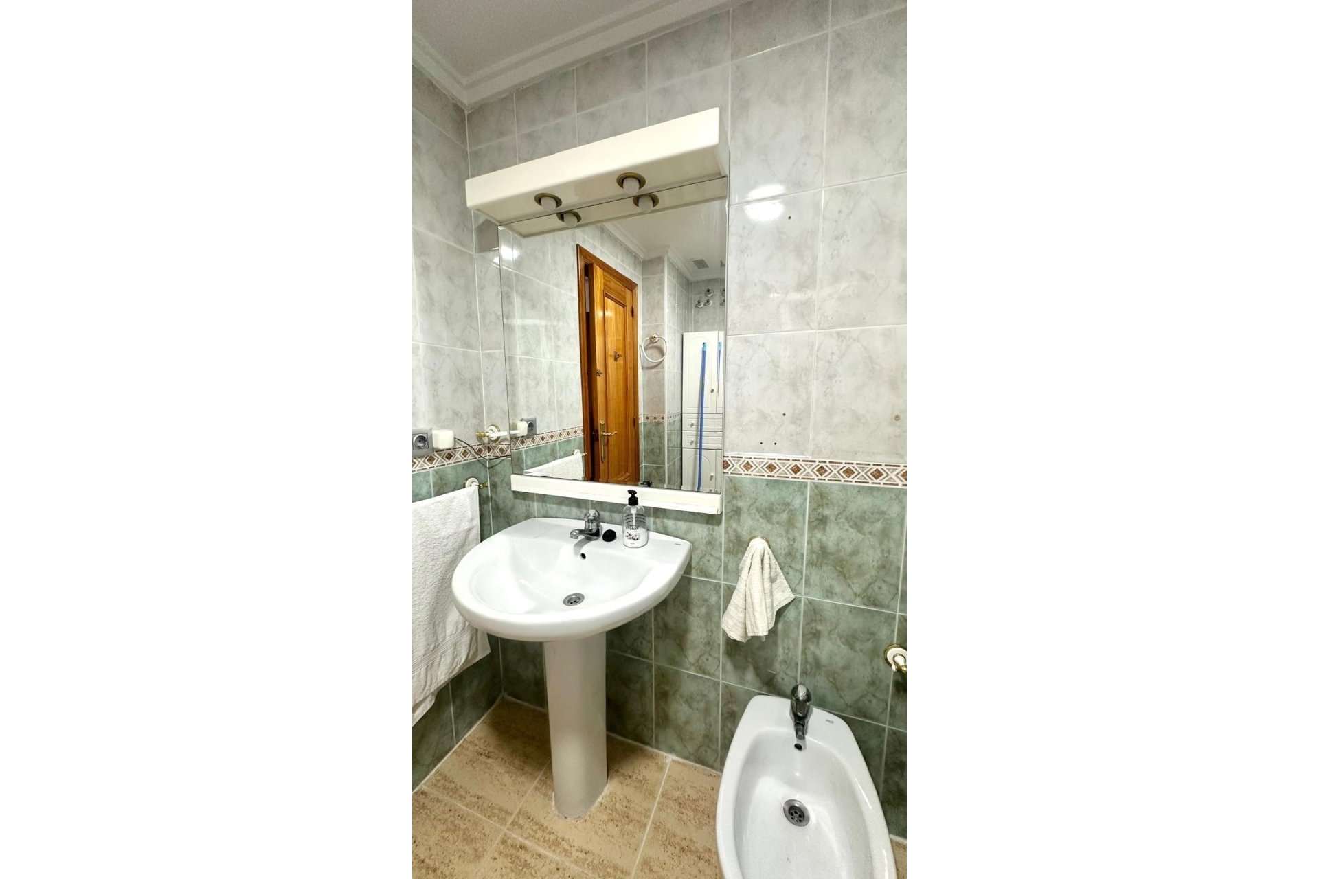Resale - Apartment -
Torrevieja - Acequion