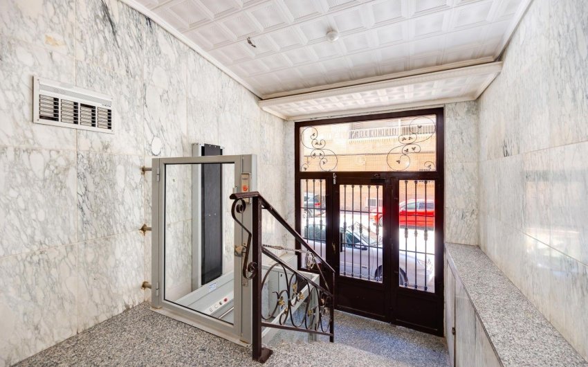 Resale - Apartment -
Torrevieja - Acequion