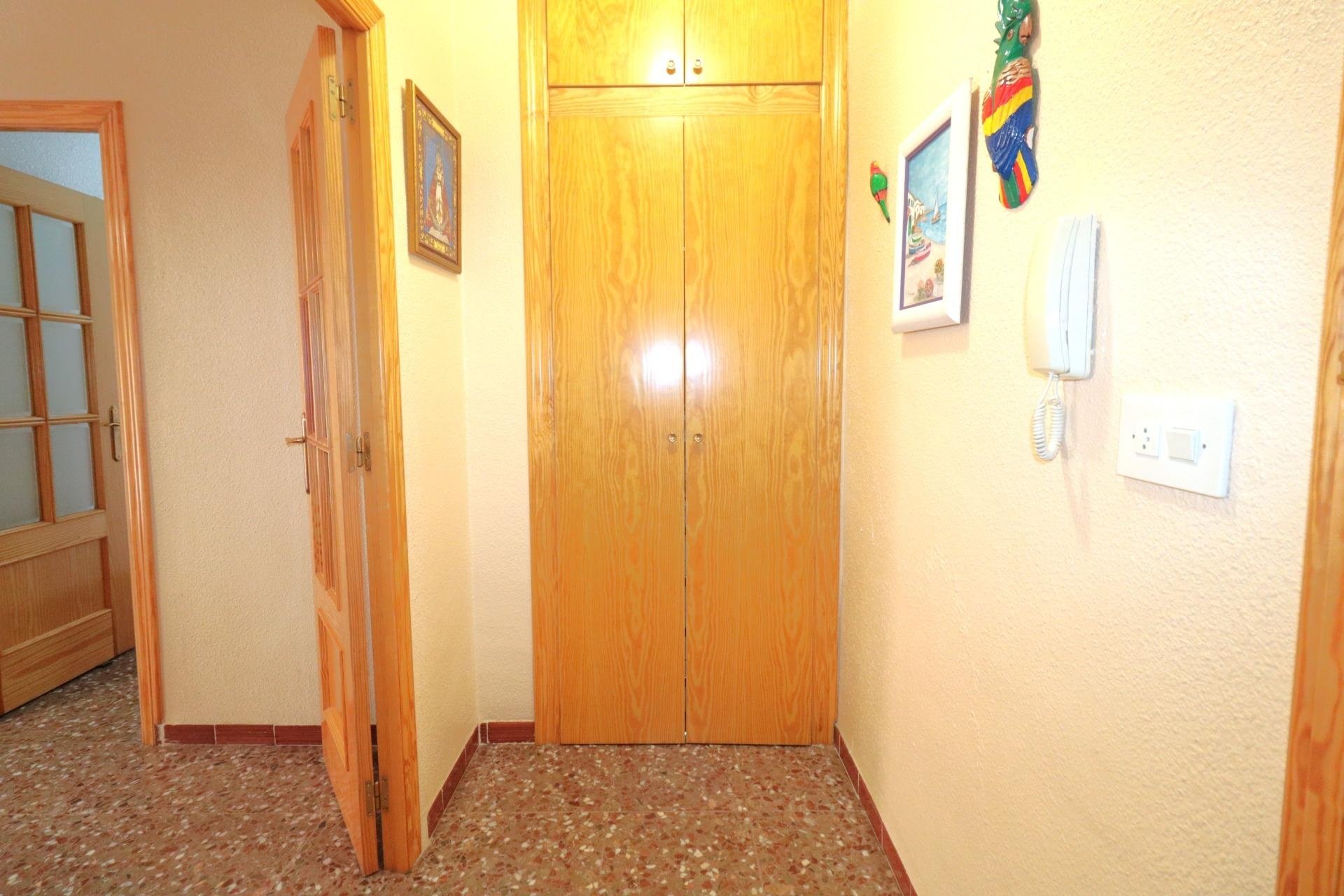 Resale - Apartment -
Torrevieja - Acequion