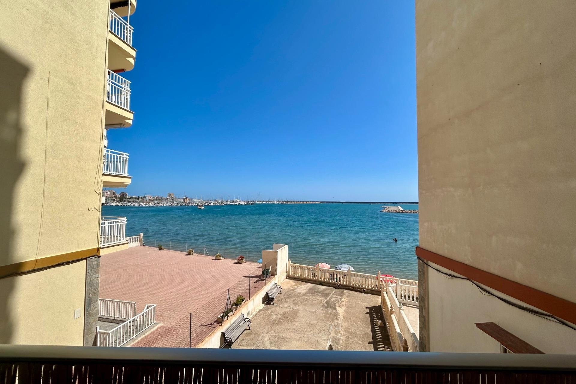 Resale - Apartment -
Torrevieja - Acequion