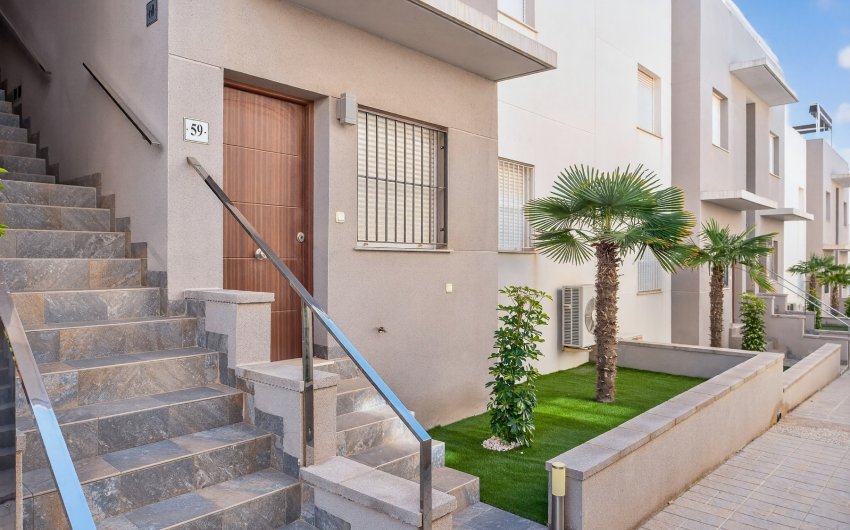Resale - Apartment -
Torrevieja - Aguas Nuevas