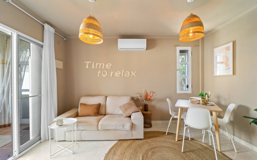 Resale - Apartment -
Torrevieja - Aguas Nuevas