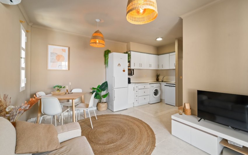 Resale - Apartment -
Torrevieja - Aguas Nuevas