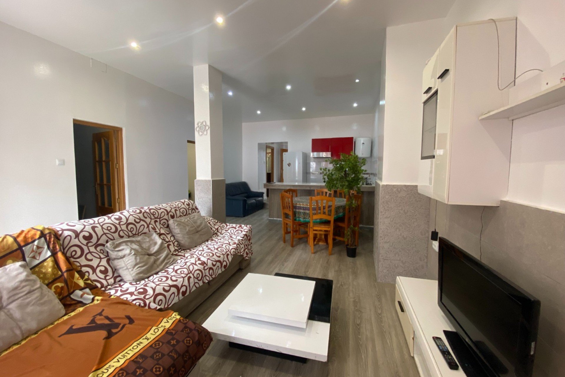 Resale - Apartment -
Torrevieja - Center