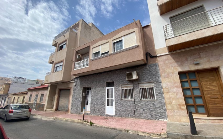 Resale - Apartment -
Torrevieja - Center