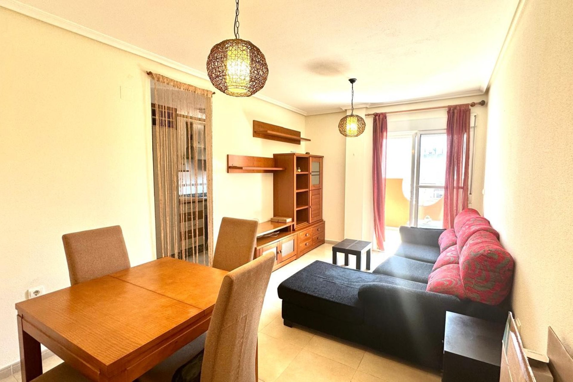 Resale - Apartment -
Torrevieja - Center