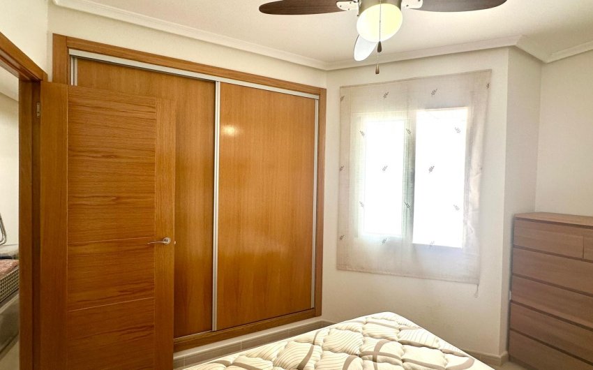 Resale - Apartment -
Torrevieja - Center