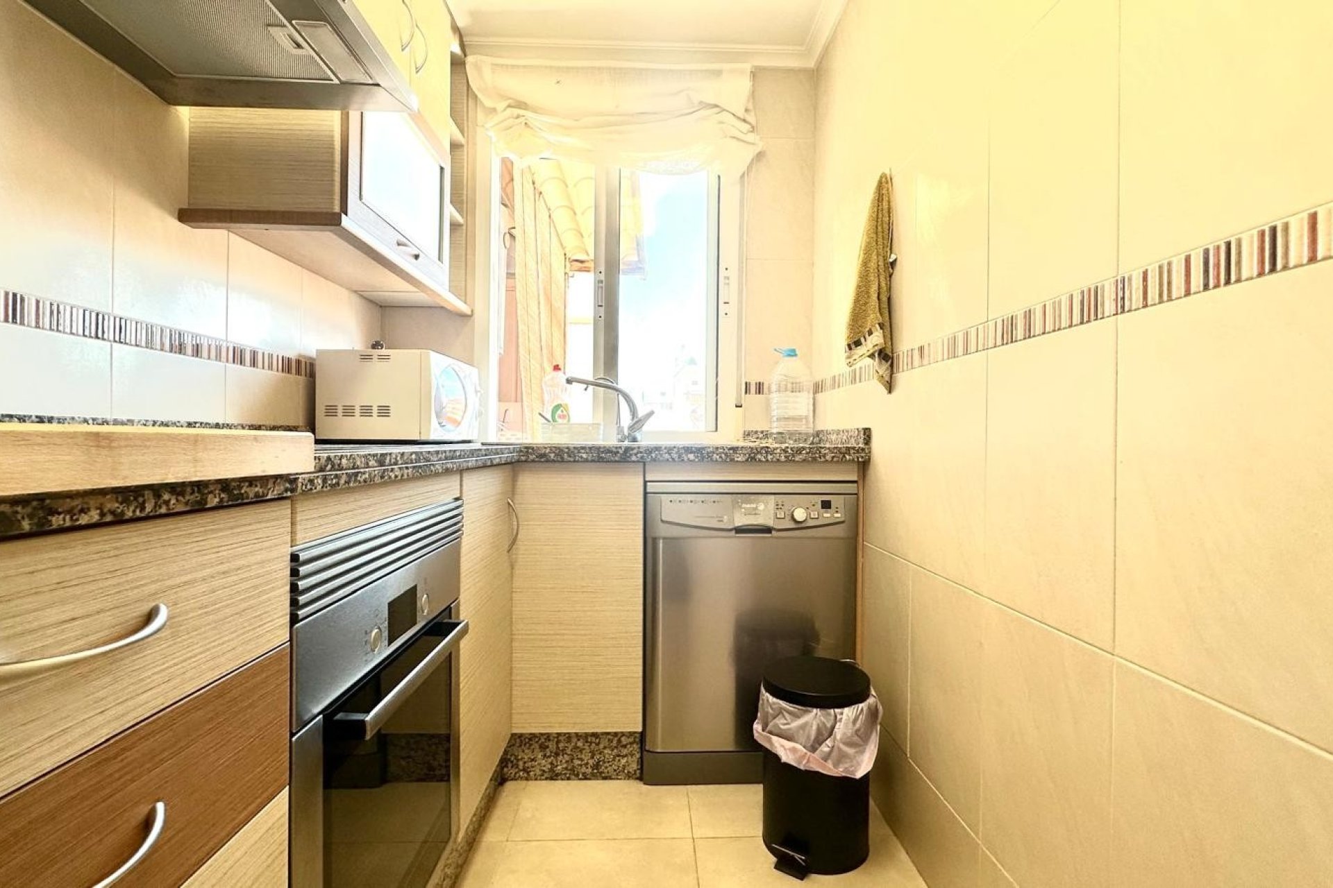 Resale - Apartment -
Torrevieja - Center