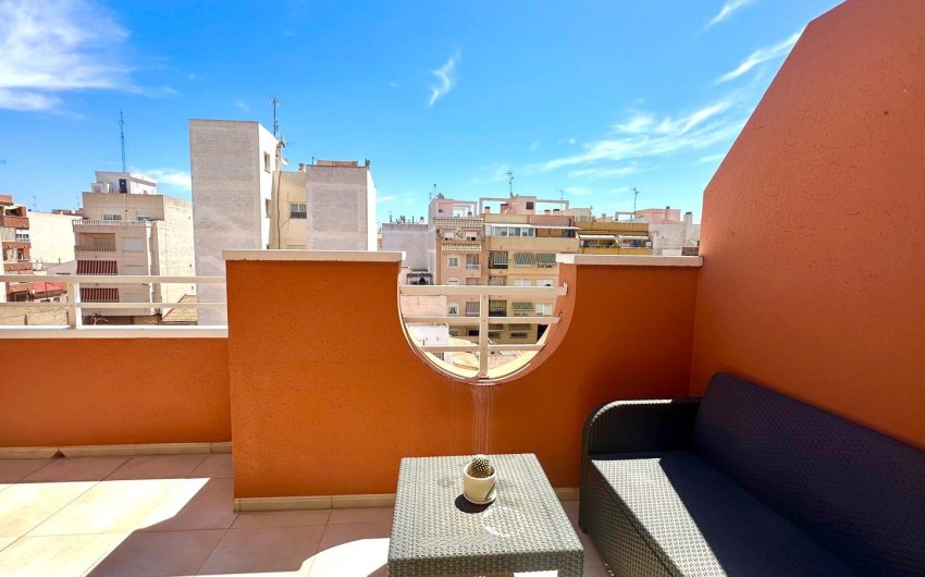 Resale - Apartment -
Torrevieja - Center