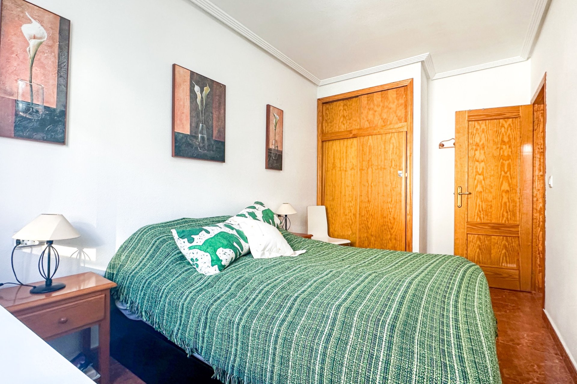 Resale - Apartment -
Torrevieja - Center