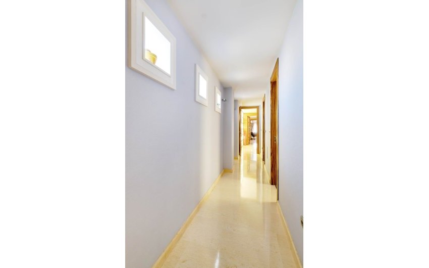 Resale - Apartment -
Torrevieja - Center