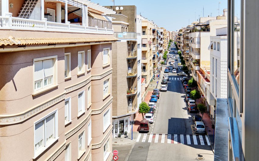 Resale - Apartment -
Torrevieja - Center