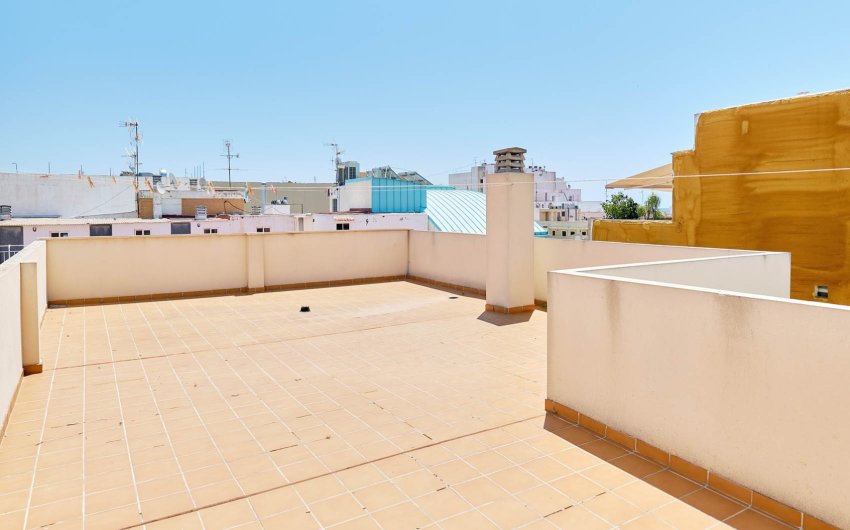 Resale - Apartment -
Torrevieja - Center