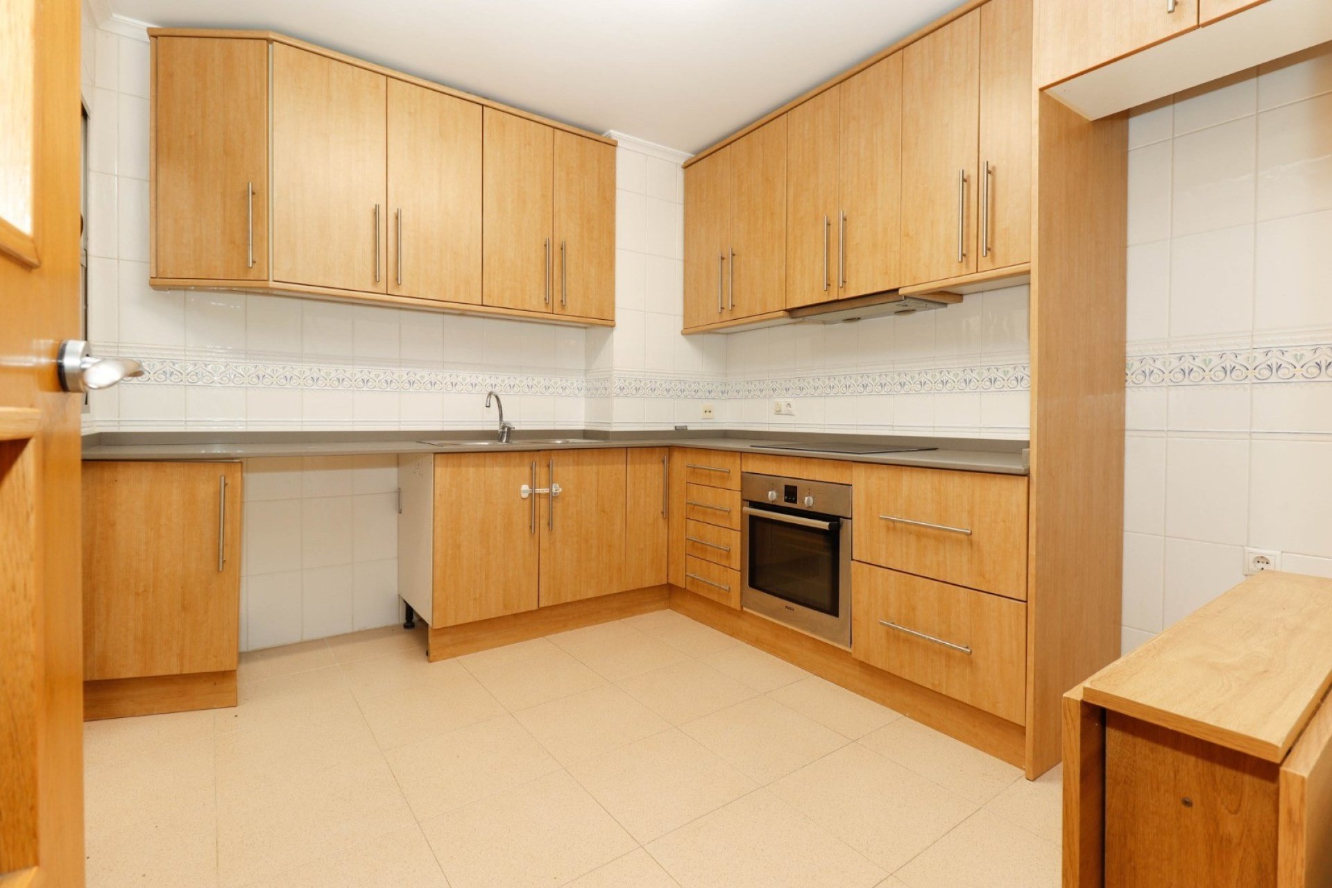 Resale - Apartment -
Torrevieja - Center