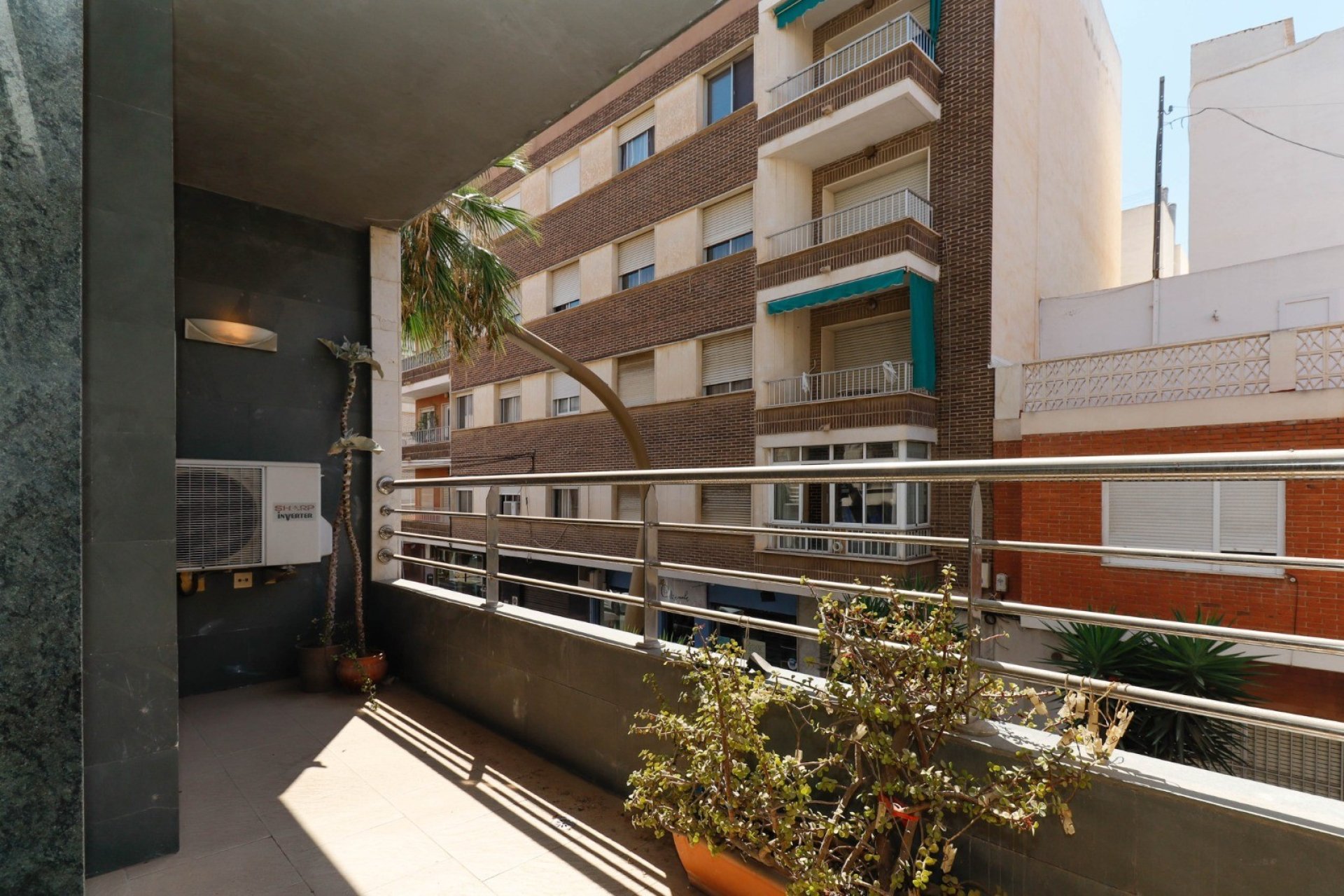 Resale - Apartment -
Torrevieja - Center