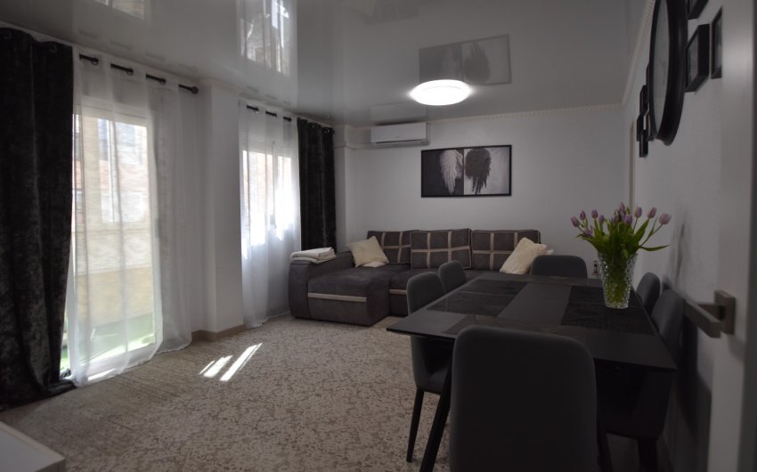 Resale - Apartment -
Torrevieja - Center