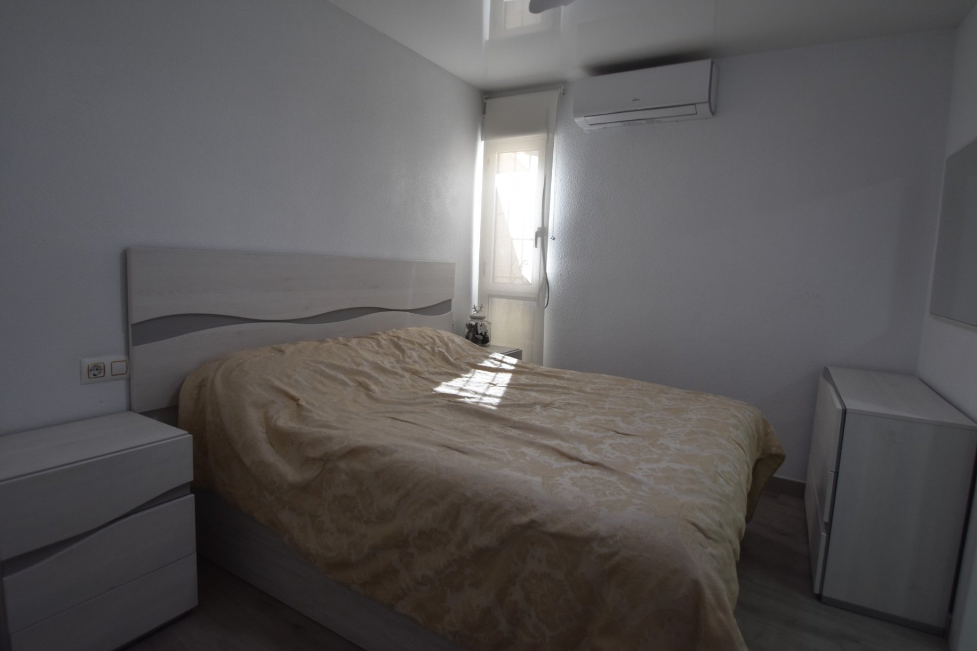 Resale - Apartment -
Torrevieja - Center