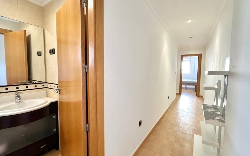 Resale - Apartment -
Torrevieja - Centro
