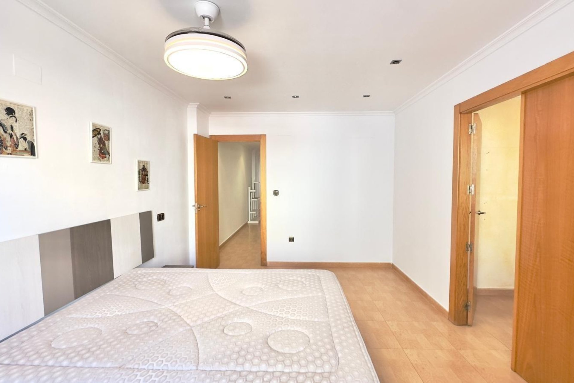 Resale - Apartment -
Torrevieja - Centro