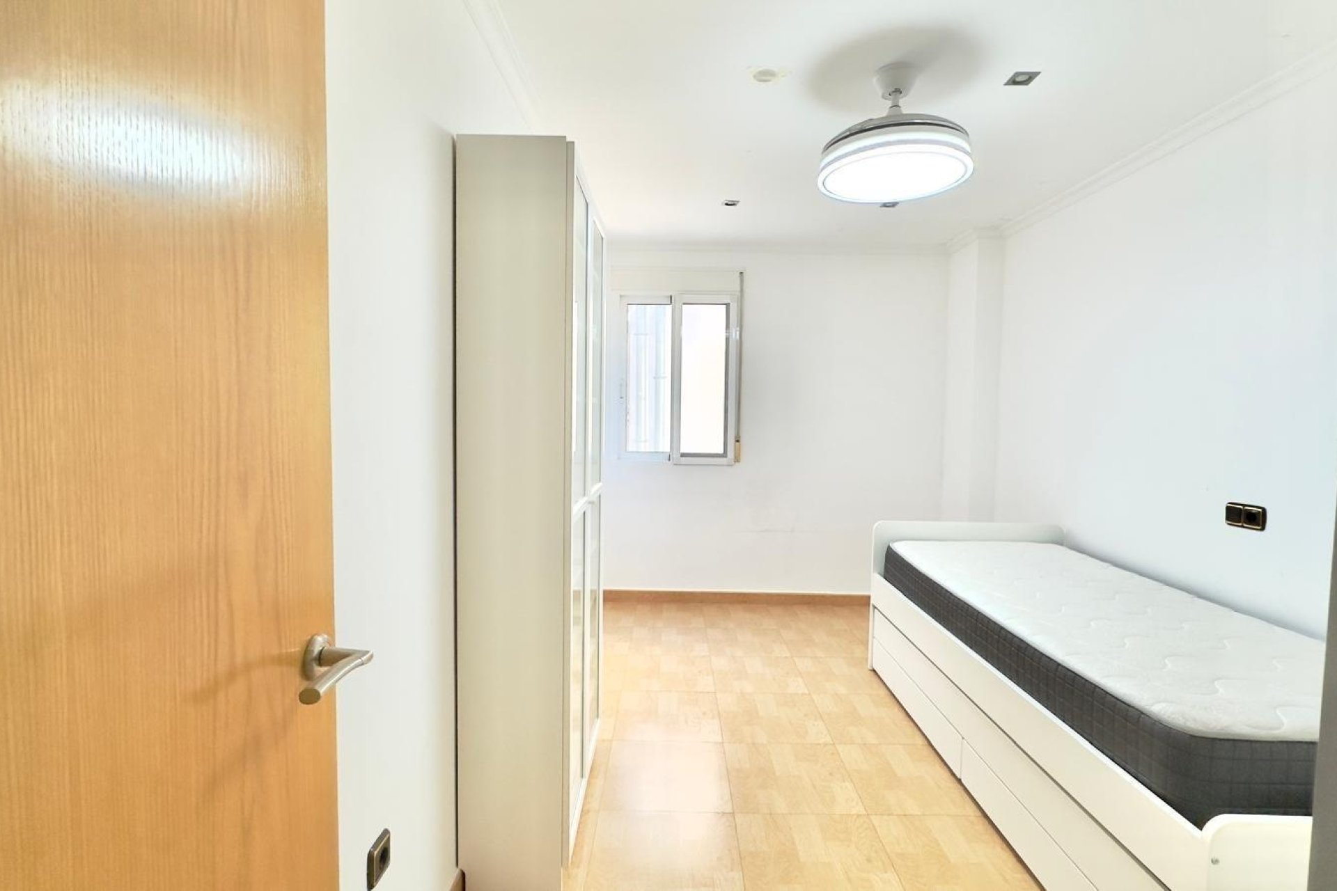 Resale - Apartment -
Torrevieja - Centro
