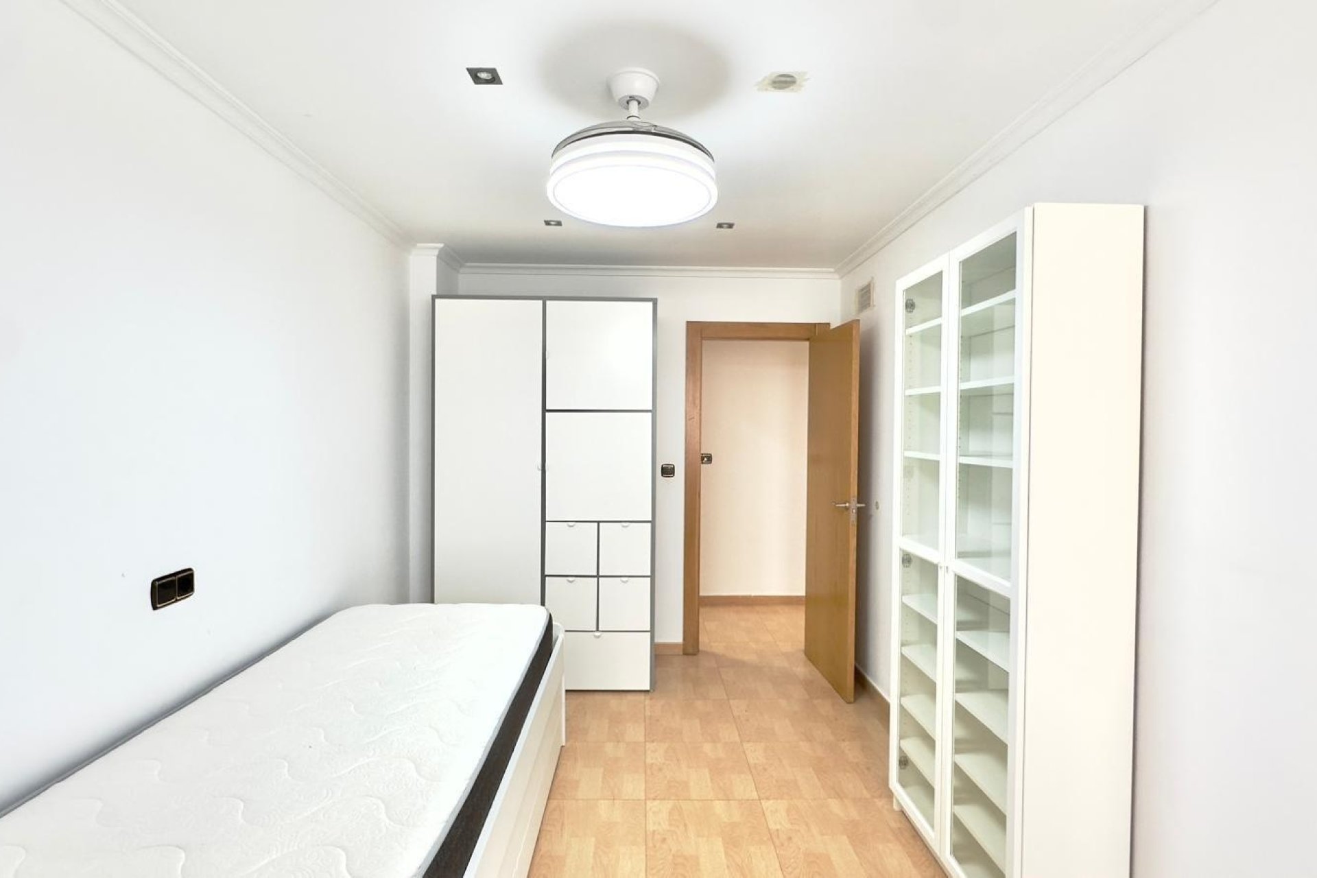 Resale - Apartment -
Torrevieja - Centro