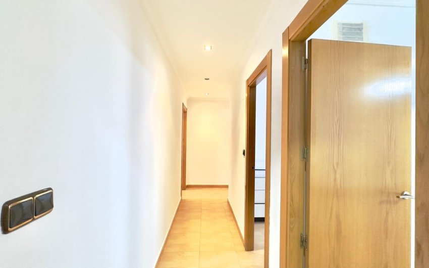 Resale - Apartment -
Torrevieja - Centro