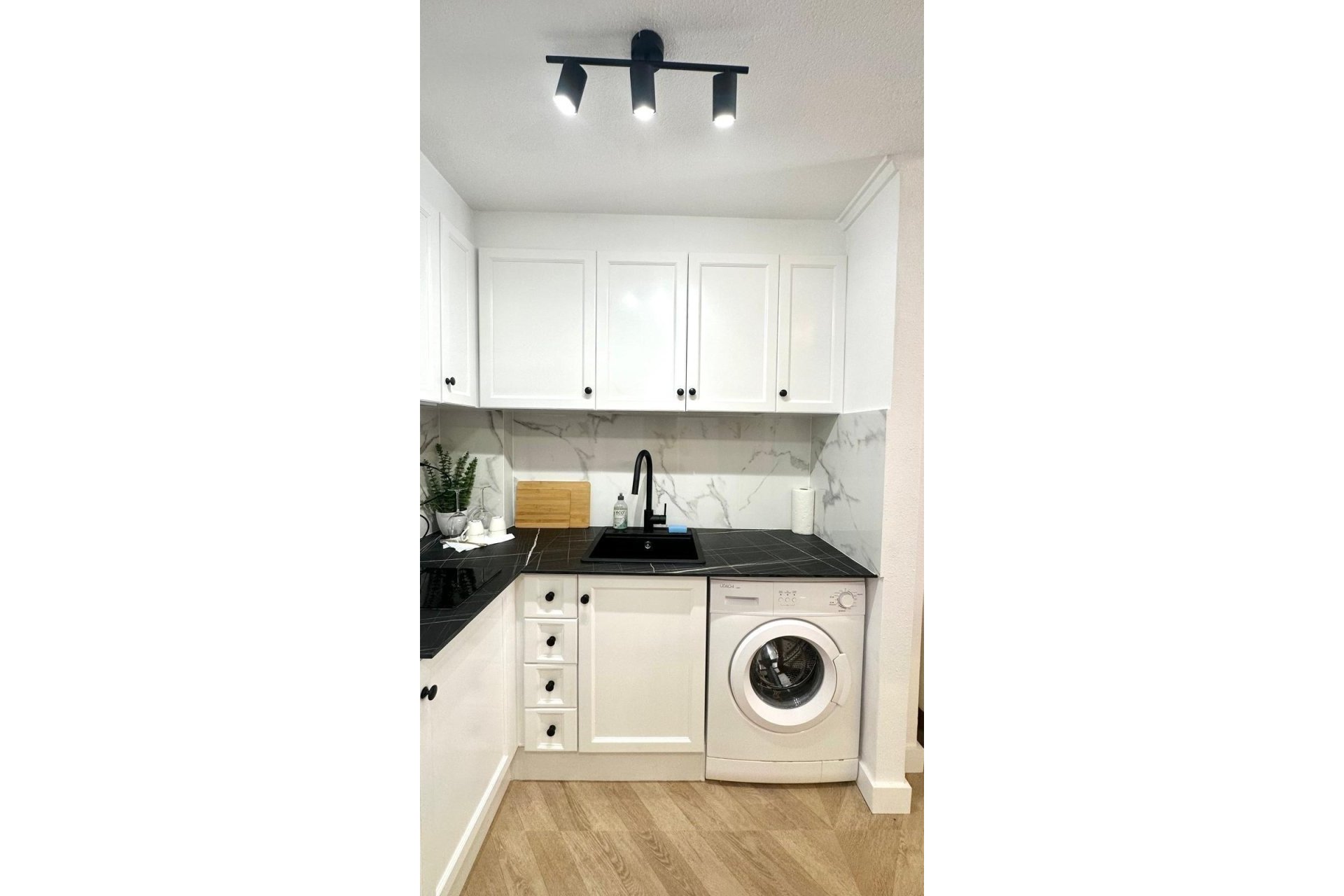 Resale - Apartment -
Torrevieja - Centro