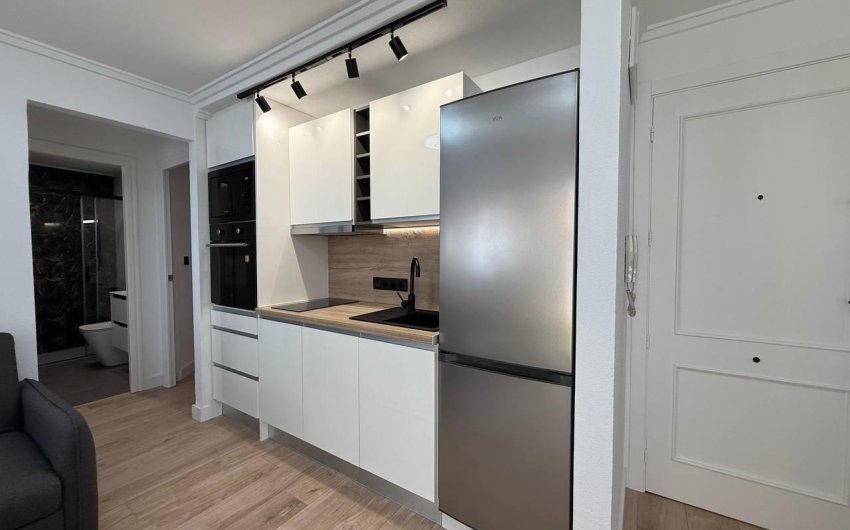 Resale - Apartment -
Torrevieja - Centro