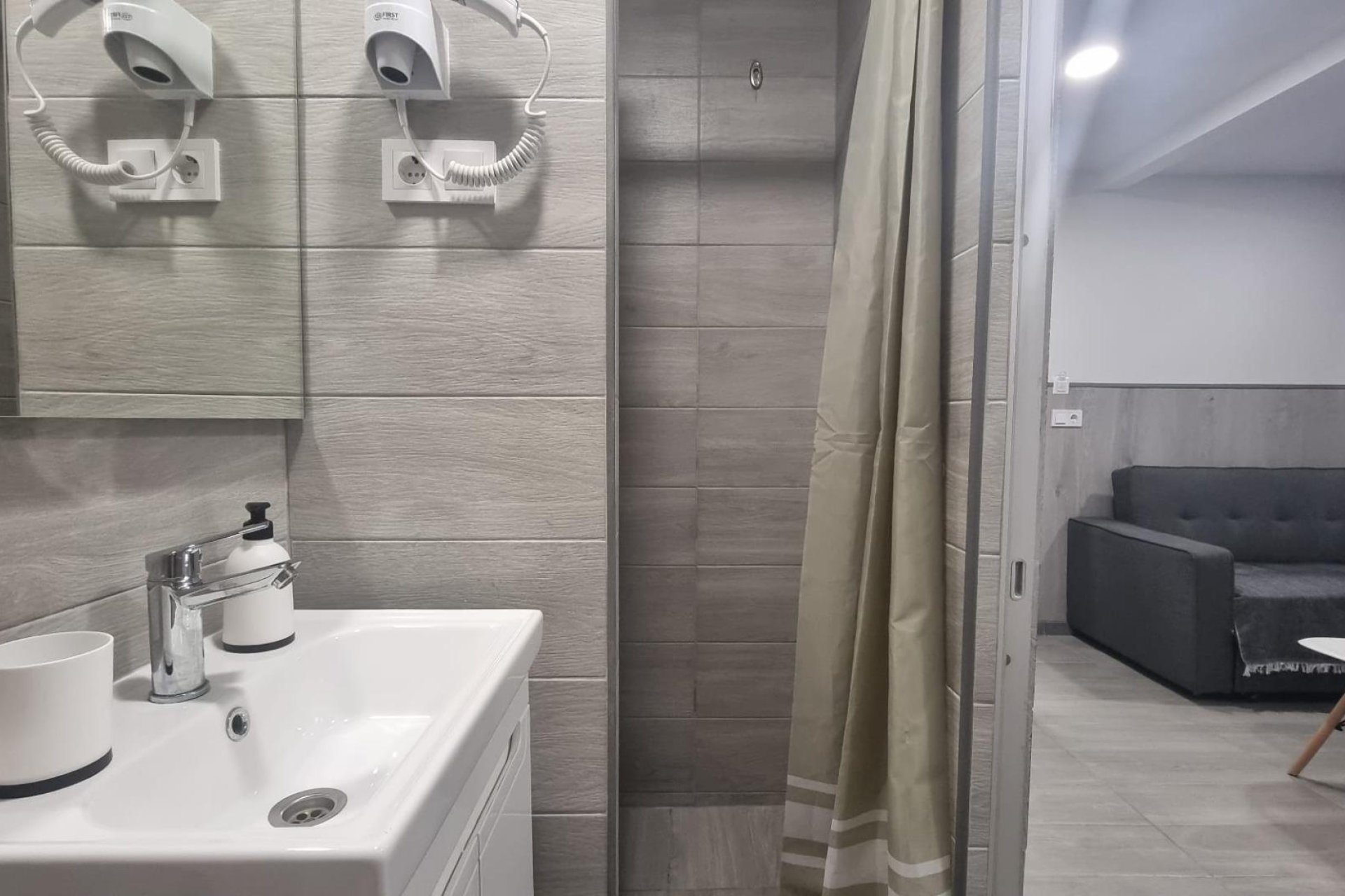 Resale - Apartment -
Torrevieja - Centro