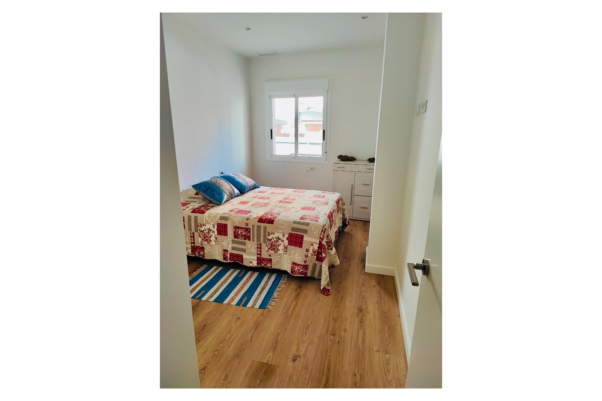 Resale - Apartment -
Torrevieja - Centro