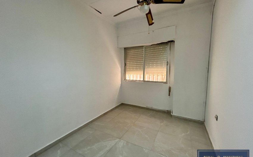 Resale - Apartment -
Torrevieja - Centro