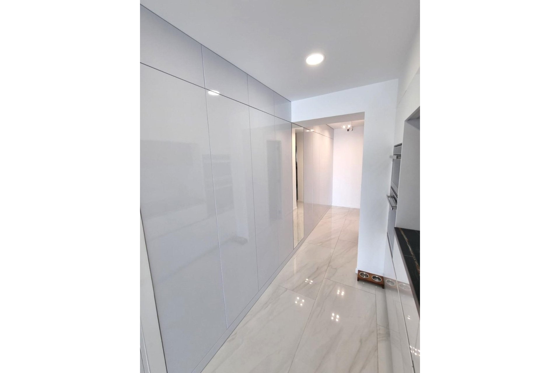Resale - Apartment -
Torrevieja - Centro