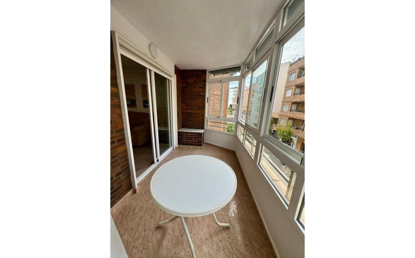 Resale - Apartment -
Torrevieja - Centro