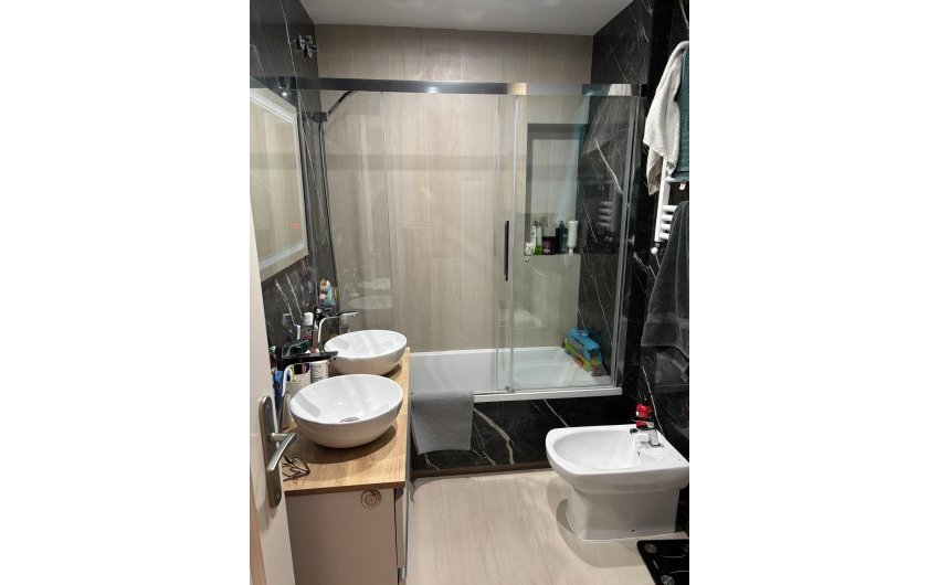 Resale - Apartment -
Torrevieja - Centro