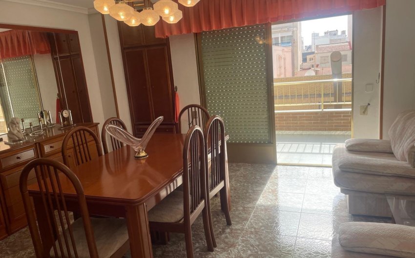 Resale - Apartment -
Torrevieja - Centro