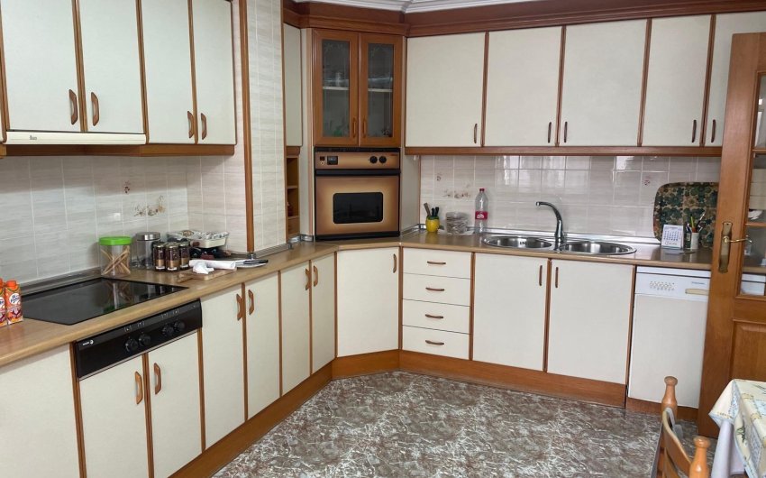 Resale - Apartment -
Torrevieja - Centro