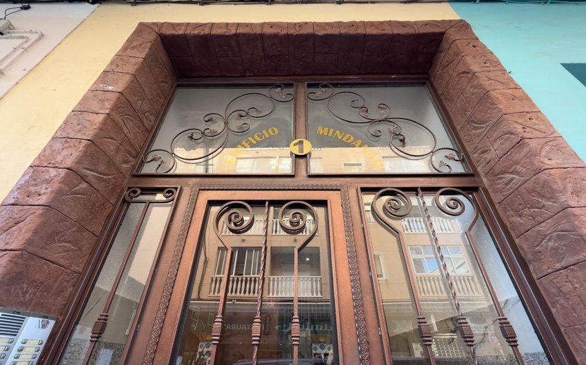 Resale - Apartment -
Torrevieja - Centro