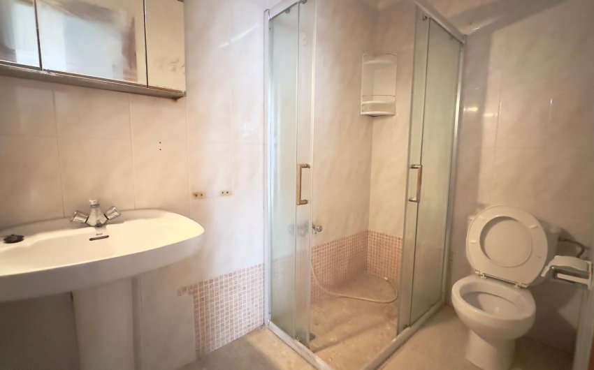 Resale - Apartment -
Torrevieja - Centro