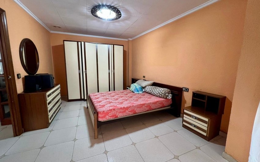 Resale - Apartment -
Torrevieja - Centro